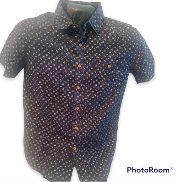 American Eagle Outfitters Other - 💸American Eagle guys slim fit small button down shirt